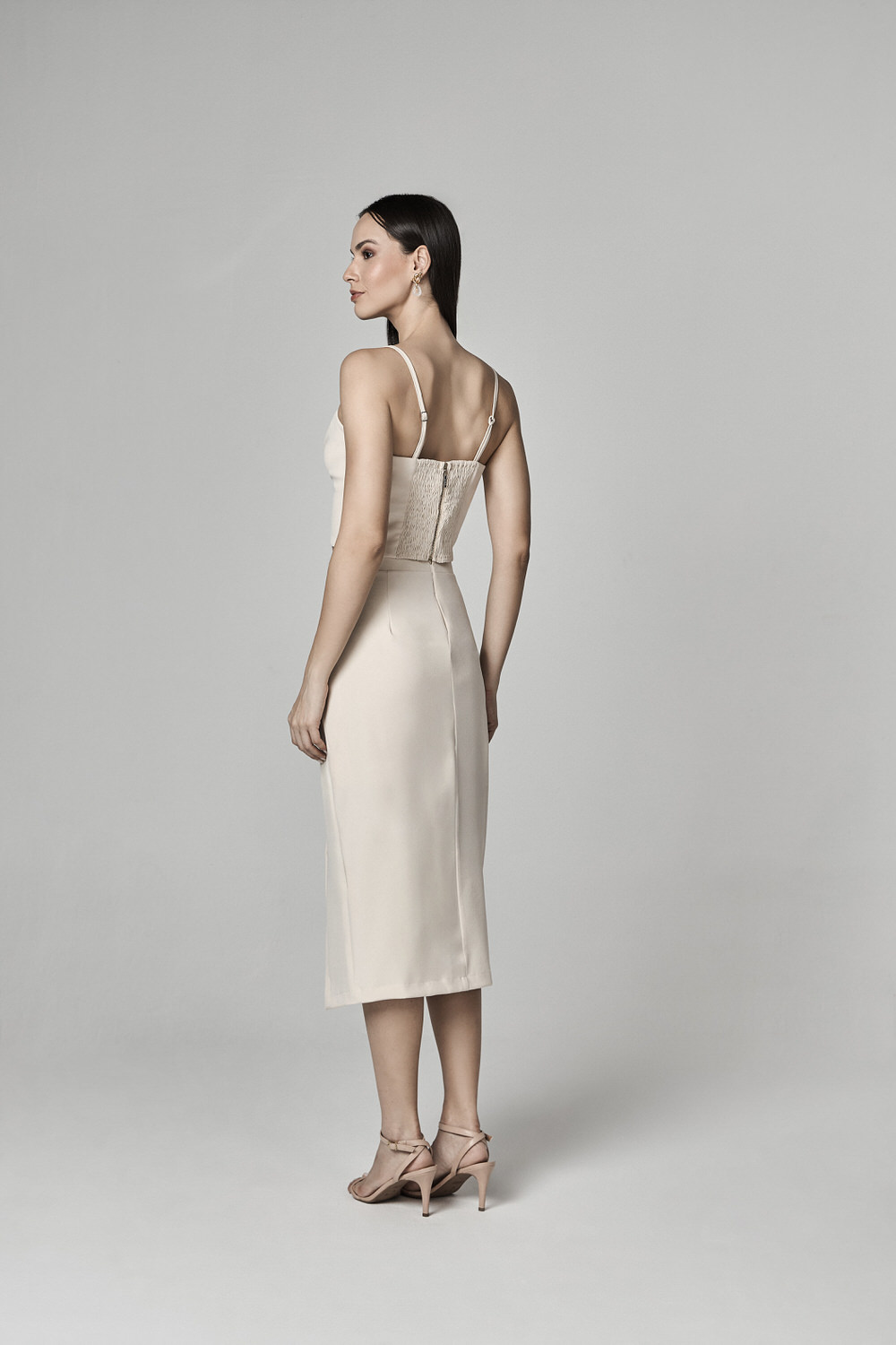 1011131305-OFF-10386705-OFF-2.jpg 623cf781a7f4507e6afe26c4a40da8bf