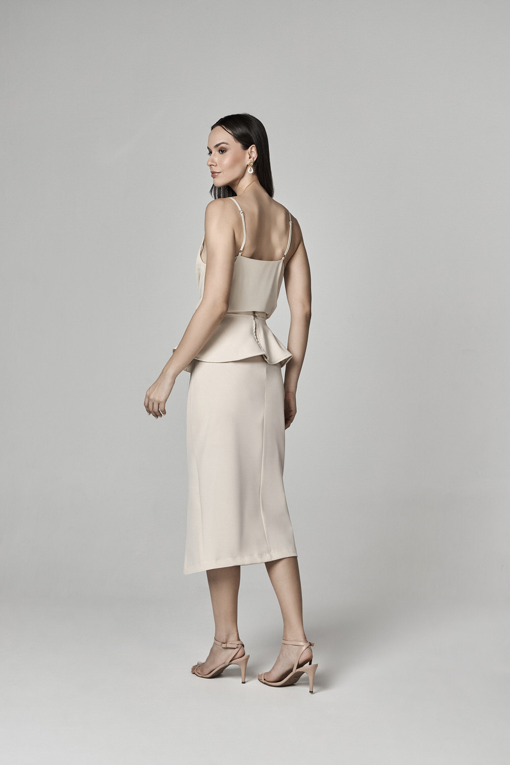 1011134105-OFF-10386705-OFF-2-2.jpg 641501c7f9632454ea48a5607a0c8545